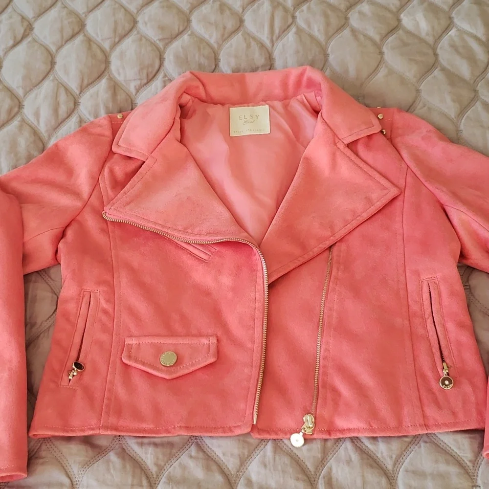Italian Design Girls crop motojacket w/studs and pockets